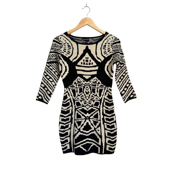 NEW Love and Liberty Aztec Black Cream Sweater Bodycon Mini Dress Size Medium - Picture 1 of 9